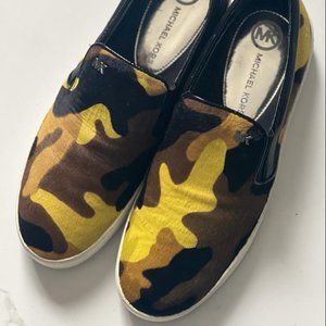 Michael Kors Keaton Slip On Natural/Animal Printed